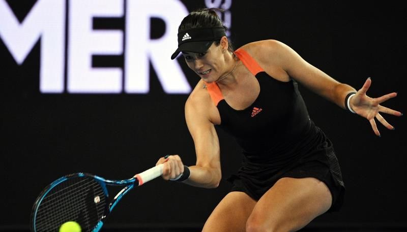 Muguruza arrolla a Vondrousova y se enfrentará a Barty en la final