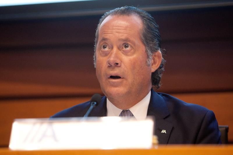 Abanca coge el mando del Deportivo