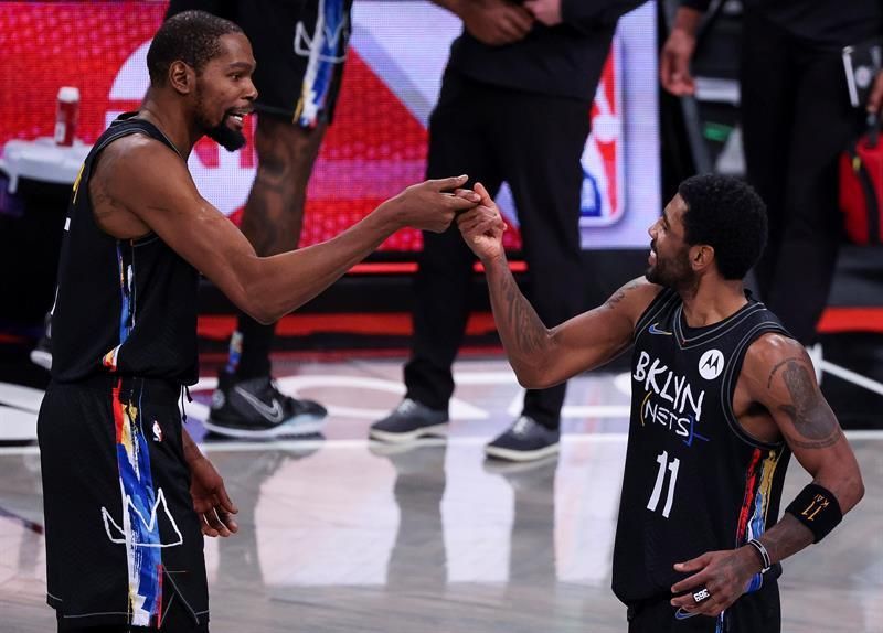 117-134. Irving y Durant dirigen la victoria de Nets sobre los Warriors