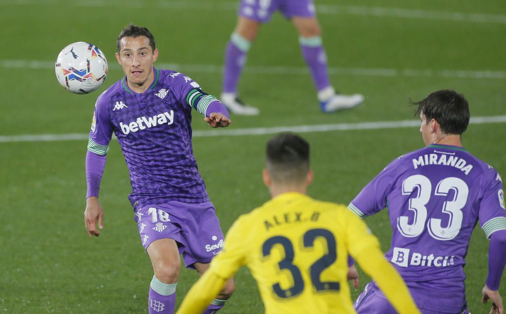 Guardado entra en el selecto club de los centenarios