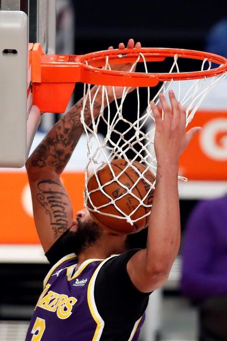 Anthony Davis sufre varias lesiones y será baja tres semanas con Lakers