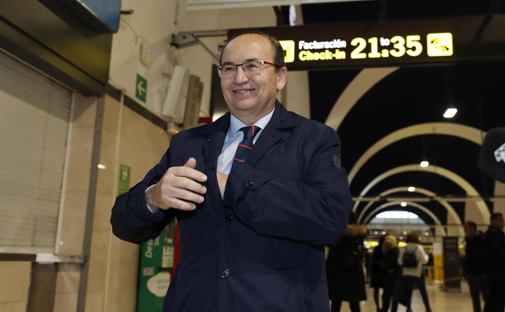 Castro abre las puertas a Bryan Gil y se las cierra a Koundé