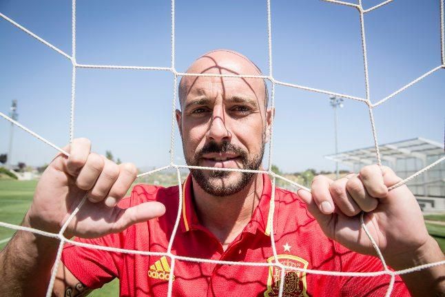 Reina se enzarza en las redes con Echenique: "Sois lo peor que le ha pasado a España en los últimos 40 años"