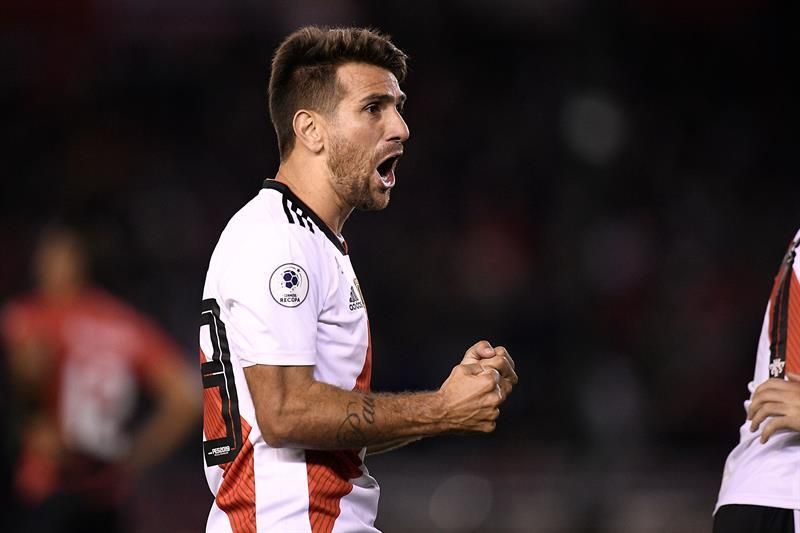 Boca Juniors y River Plate salen a la caza de los cinco líderes