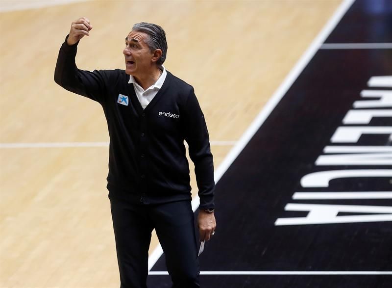 Los Raptors "contentos" de que Scariolo sea el entrenador jefe esta noche