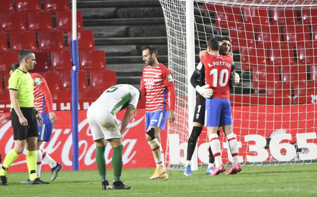 ¡Rui Silva lo ha vuelto a hacer! Así ha sido el paradón con el que ha salvado al Granada