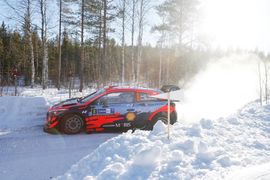 Kalle Rovanpera, de 20 años, el piloto más joven en liderar el Mundial