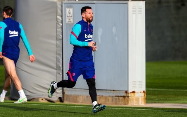 Koeman, que plantea repetir defensa de cinco, trabaja con todos sus jugadores disponibles