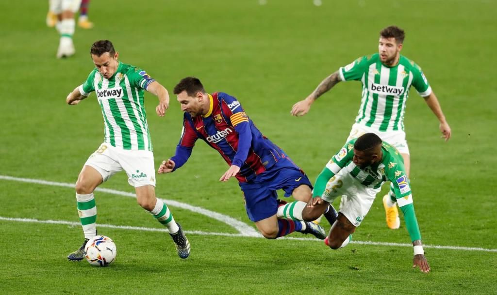 Motivos de peso para que el Betis vaya con el Barcelona en la Copa