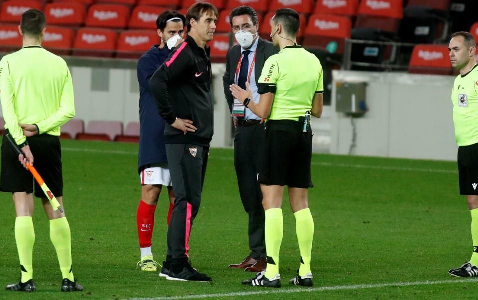 Lopetegui: "Sabéis la punta del iceberg; los jugadores no son máquinas"