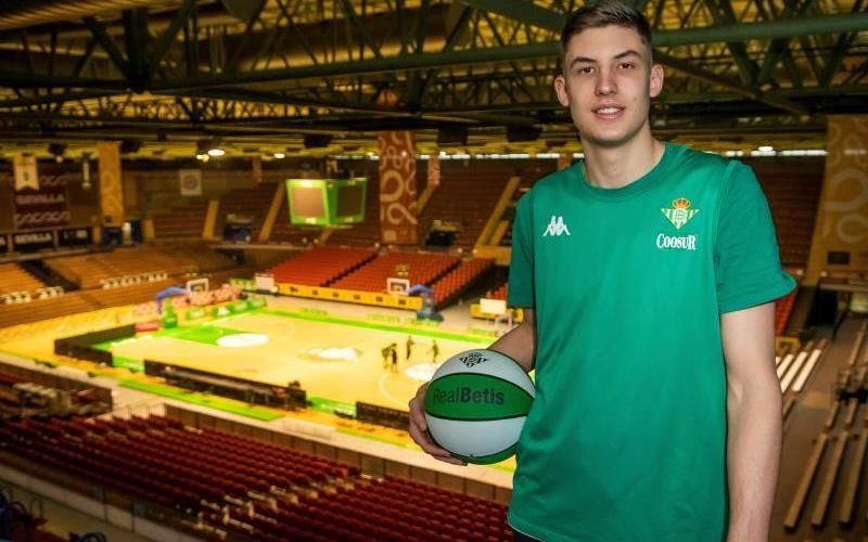 Boris Tisma: "Intento copiar los movimientos de Toni Kukoc"