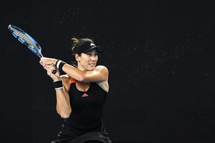 Garbiñe Muguruza arrolla a la campeona de Roland Garros