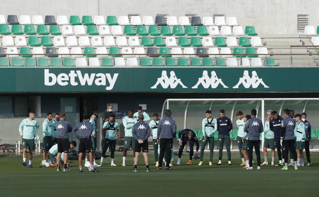 Nueva sesión con Bartra y Víctor Ruiz y el derbi entre ceja y ceja