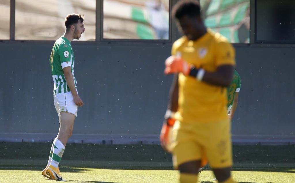 Betis Deportivo 4-0 Linares: Al filial le salen las cuentas gracias a Raúl