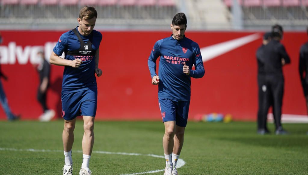 De la explosión de alegría en las redes al trabajo: el Sevilla FC ya piensa en el Elche con una duda