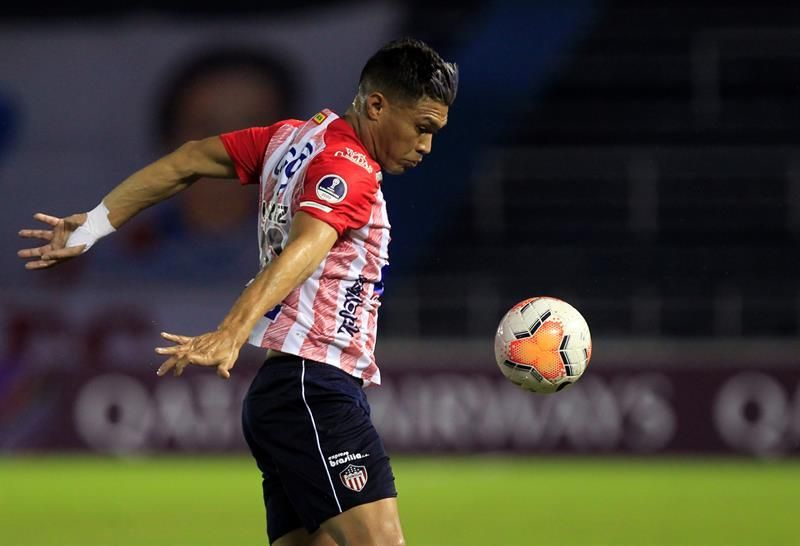 Junior recibe en la Libertadores al Caracas en medio de crisis de resultados