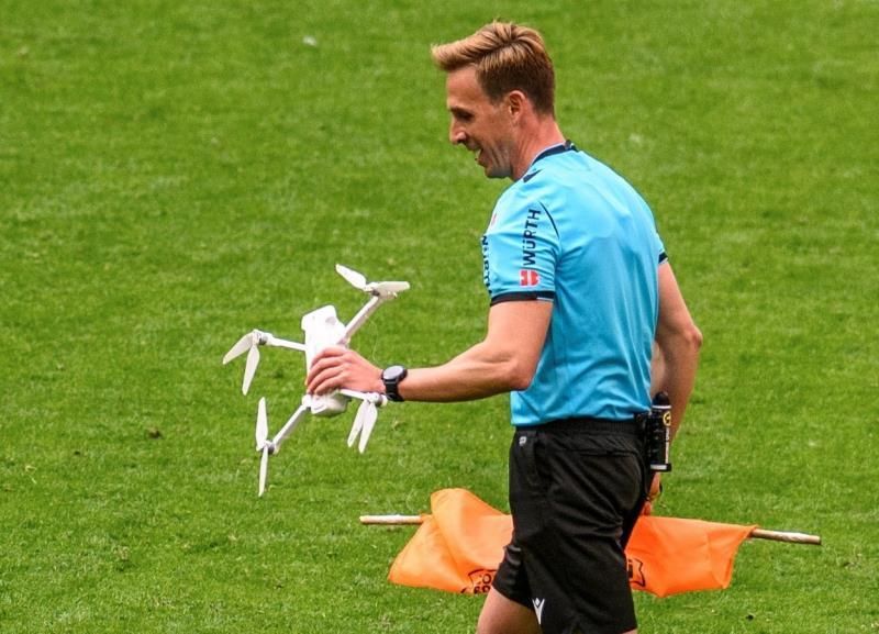El dron que cayó en San Mamés llevaba un mensaje contra la Eurocopa