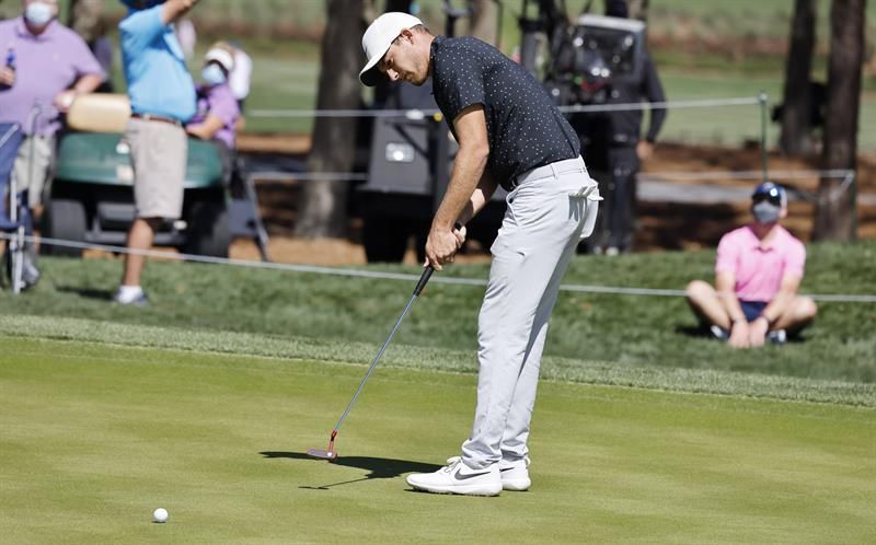 Wise, líder y marca en 36 hoyos; Villegas, Niemann y Vegas superan corte