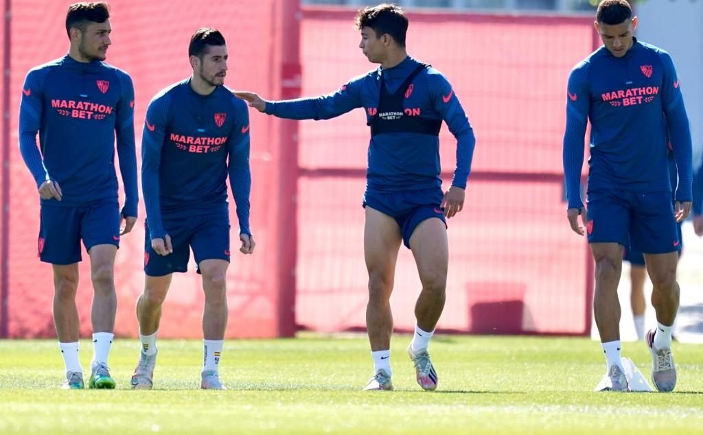 Entrenamiento y arenga de Lopetegui al Sevilla Atlético
