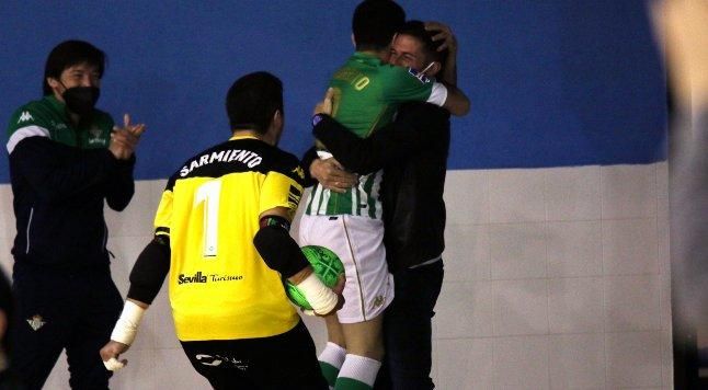 Sarmiento, meta del Betis Futsal, protagonista de la mejor parada de la jornada