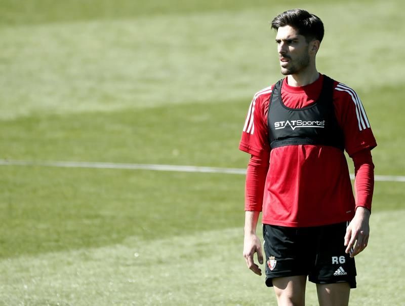 Nacho Vidal: ?Quiero seguir en Osasuna?