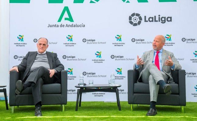 Tebas: "Hechos como los del derbi sevillano no ayudan"