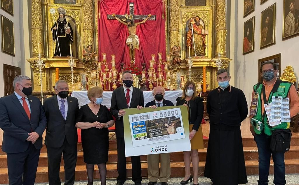 La ONCE dedica el cupón del 7 de abril a la hermandad del Confalón de Écija por su 450 aniversario