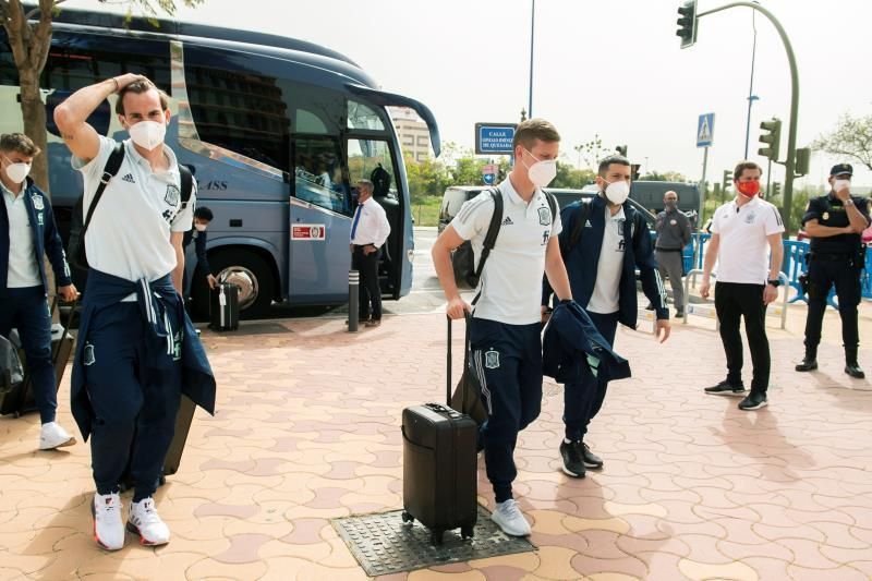 Fabián ve positivos los cambios de Luis Enrique: "Nos hace estar metidos"