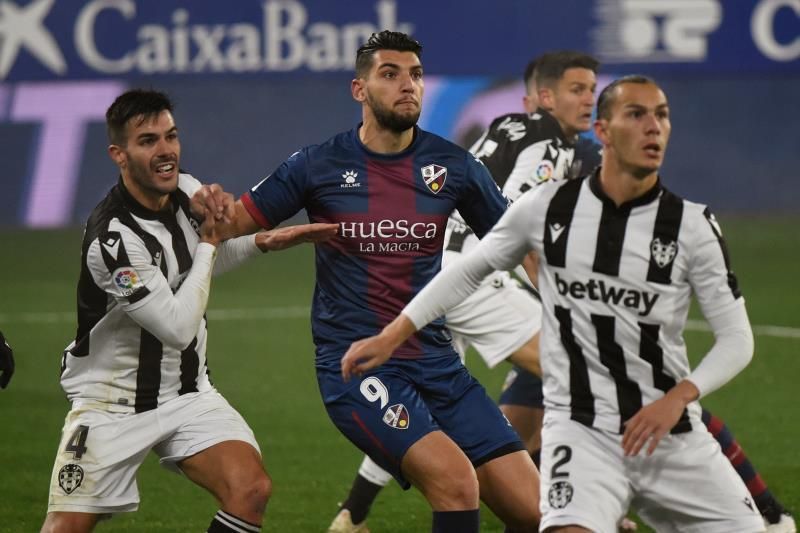 Levante y Huesca empataron en su único partido en el Ciutat de València