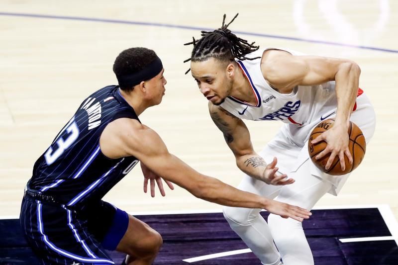 96-103. Magic, con Okeke de líder, remontan y sorprenden a los Clippers