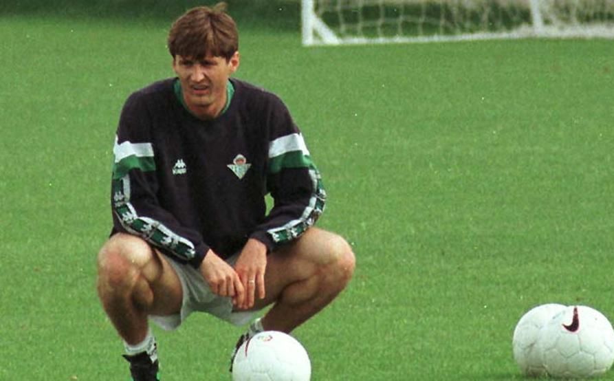 La portería del Betis, las necesidades del club y el ejemplo de Jarni