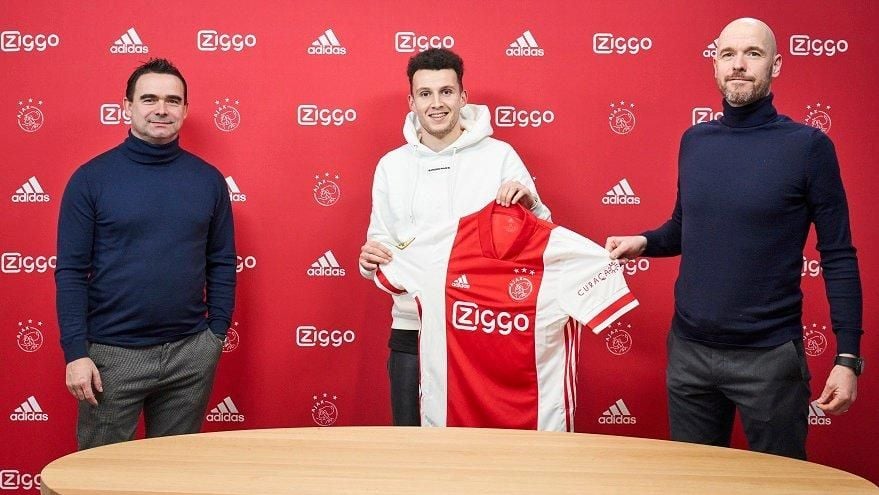 El Ajax se dirige a sus jugadores que acaban contrato, entre ellos, Idrissi