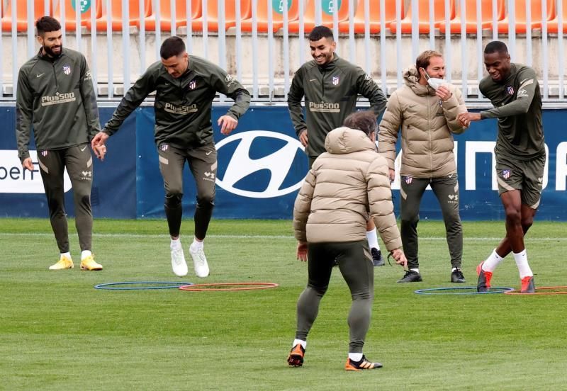 Torreira se reincorpora a los entrenamientos del Atlético