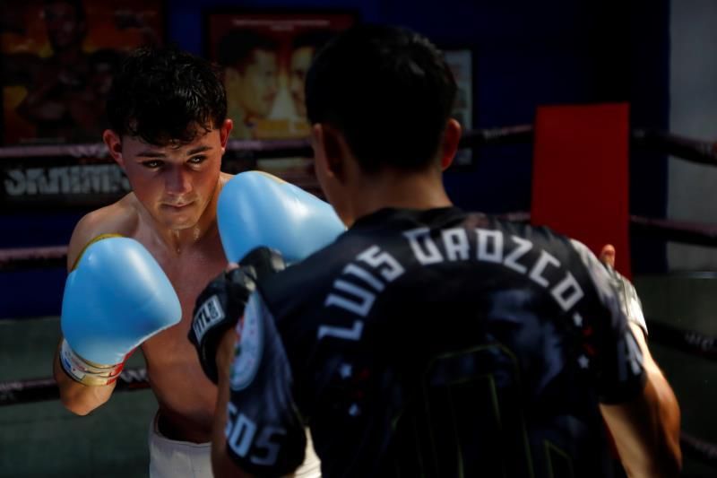 El sobrino del 'Canelo' Álvarez debutará en el boxeo profesional en junio