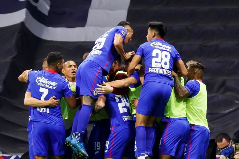 El uruguayo Jonathan Rodríguez le da el triunfo a Cruz Azul que empata récord