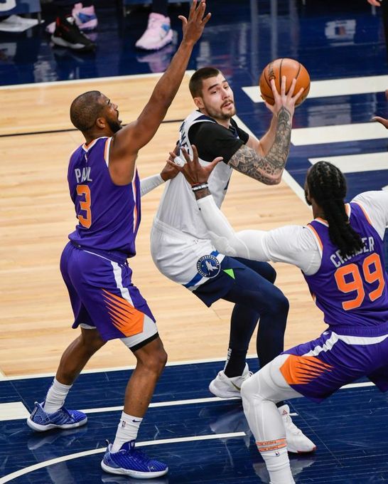 126-120. Suns logran 18 triples en primera parte y empatan marca de la NBA