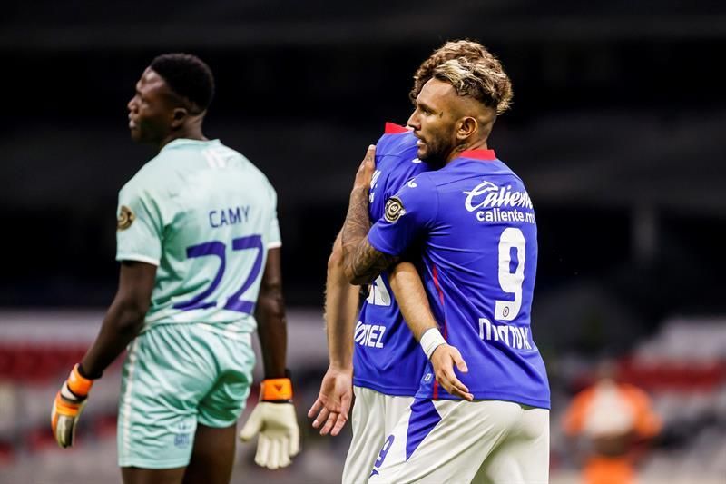 8-0. Cruz Azul golea a Arcahie y pasa a los cuartos de final de la Liga de campeones de la Concacaf
