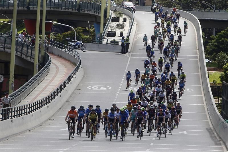 Arranca la Vuelta a Colombia llena de montaña y con varios candidatos al título