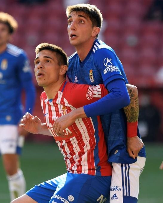 0-1. El Oviedo gana el derbi con un gol de Diegui Johannesson