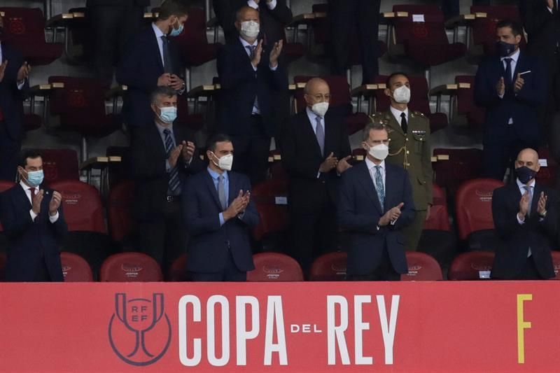 Pedro Sánchez felicita al Barça por su victoria en la Copa del Rey
