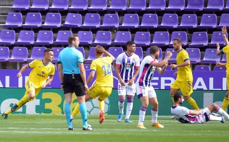 Valladolid 1-1 Cádiz: Cala rescata un punto