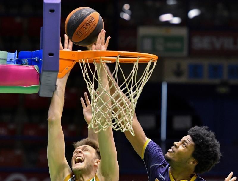 88-87. Un tiro libre postrero de Randle encarrila la salvación para el Betis