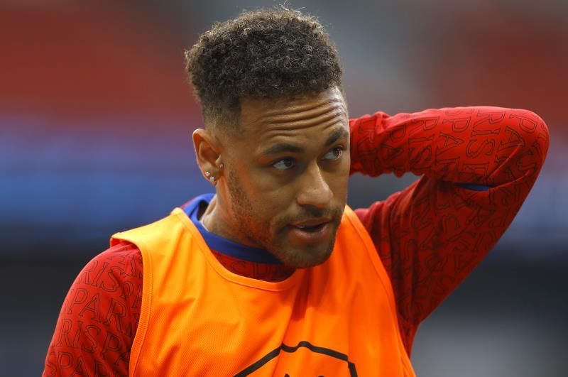 Neymar manda un recado al Barça y a Lapota