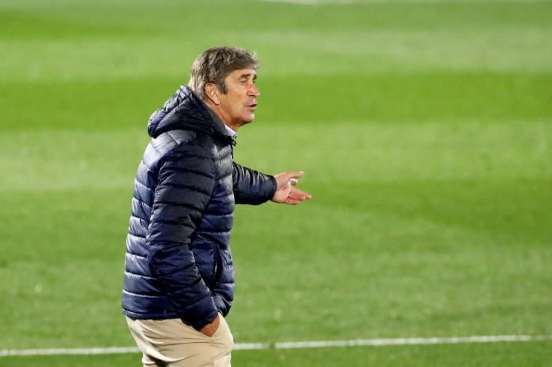 Pellegrini confirma el fichaje de Mandi por el Villarreal