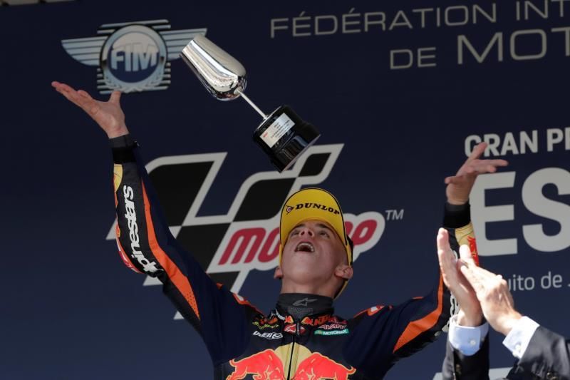 Pedro Acosta más líder al encadenar la tercera victoria consecutiva en Moto3