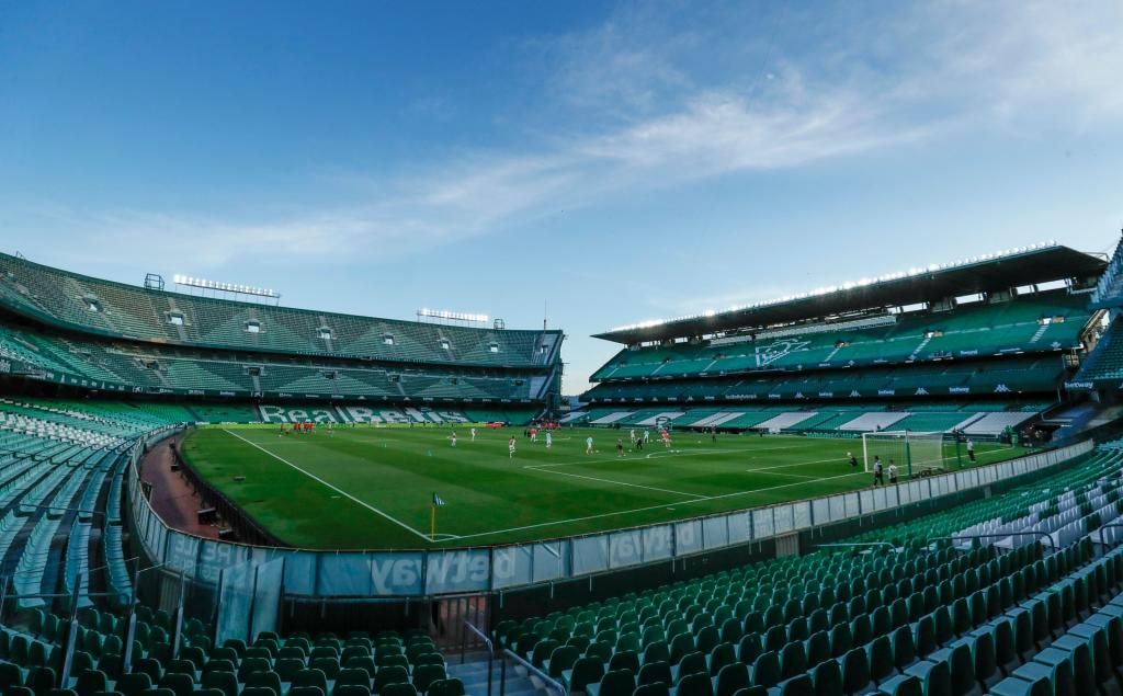 La Liga considera "discriminatoria e incoherente" la ausencia de público en los estadios