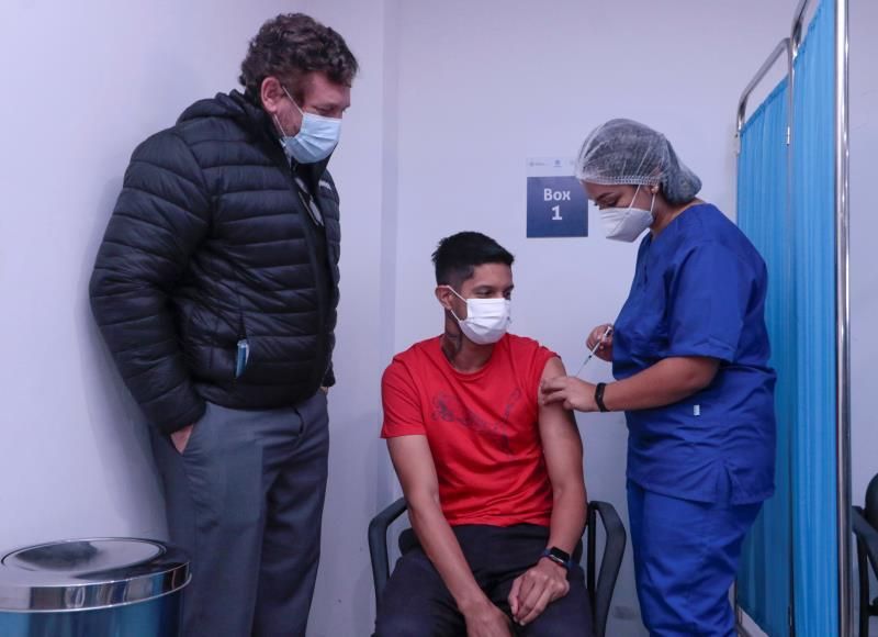 El fútbol suramericano comienza en Paraguay su inmunización contra la covid-19