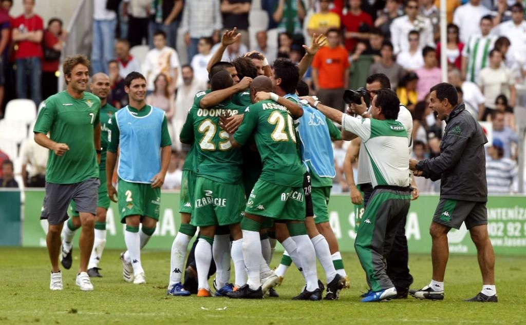 Cruce de elogios entre dos ejemplos de compromiso por el Betis