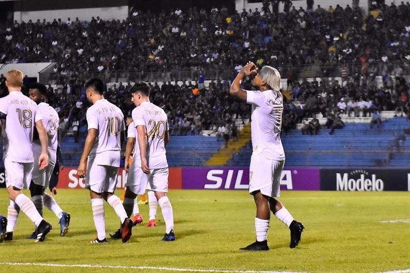El venezolano Josef Martínez ilusiona pero el Inter Miami rescata empate