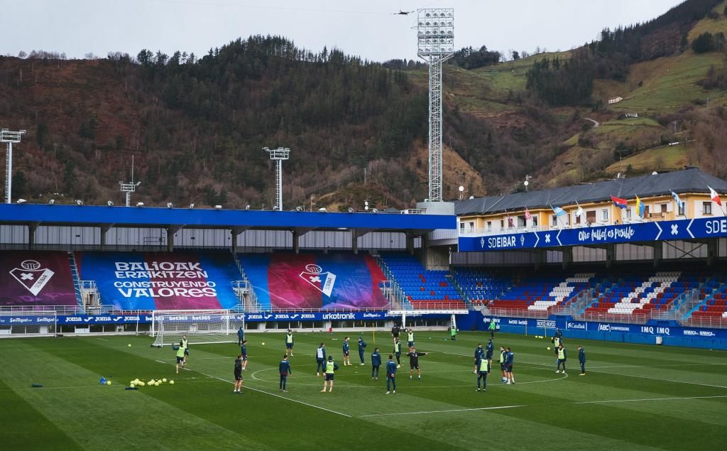 La lista de Mendilibar para recibir al Betis, en una final por la salvación para el Eibar